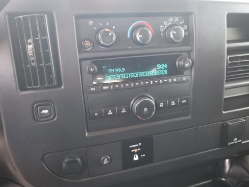Used 2025 GMC Savana 2500 w/ Driver Convenience Package RWD image 20