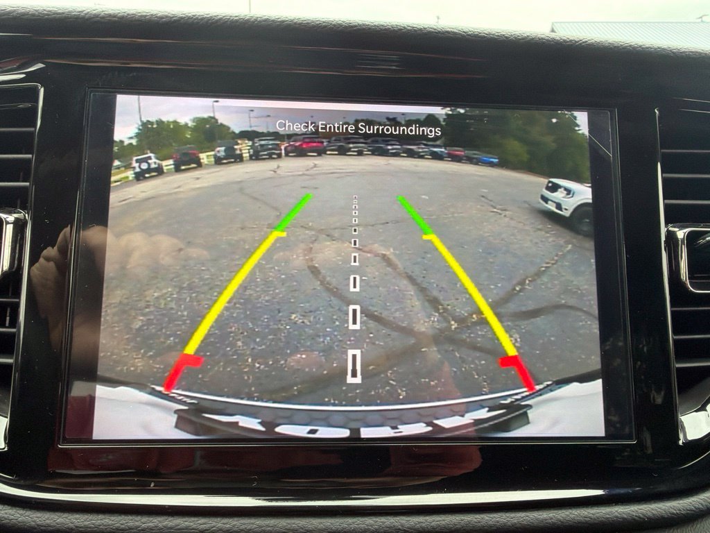 Used 2025 Dodge Durango GT AWD/4WD image 23