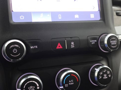 Used 2022 RAM 2500 Big Horn w/ Night Edition AWD/4WD image 49