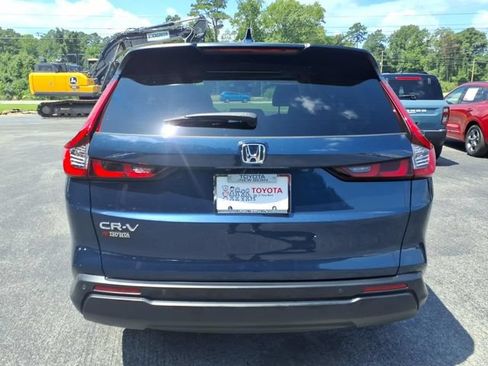 Used 2025 Honda CR-V EX-L image 2
