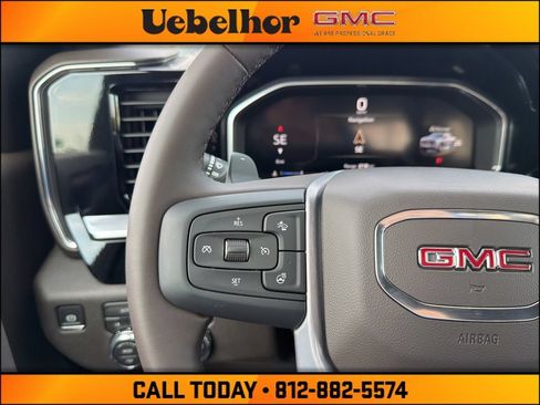 New 2026 GMC Sierra 1500 SLT w/ SLT Premium Plus Package AWD/4WD image 31