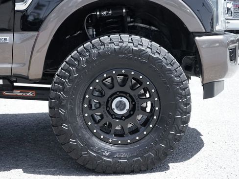 Used 2017 Ford F250 King Ranch w/ King Ranch Ultimate Package image 46