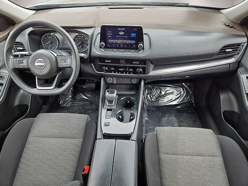 Used 2023 Nissan Rogue SV FWD image 16