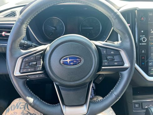 Used 2025 Subaru Ascent Limited AWD/4WD image 11