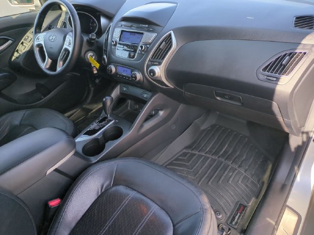 Used 2012 Hyundai Tucson Limited AWD/4WD image 18