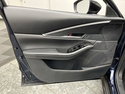 New 2025 MAZDA CX-30 AWD 2.5 S w/ Select Sport Pkg image 6