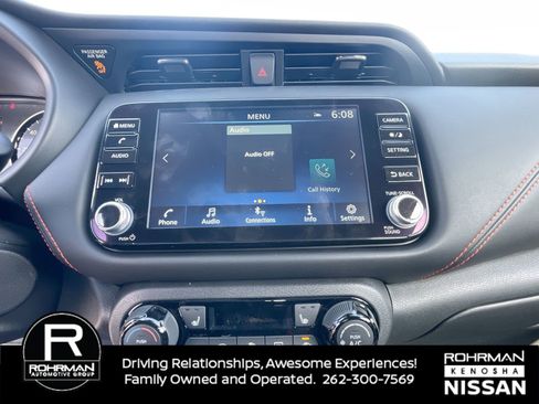 Used 2024 Nissan Kicks SR w/ SR Premium Package image 7