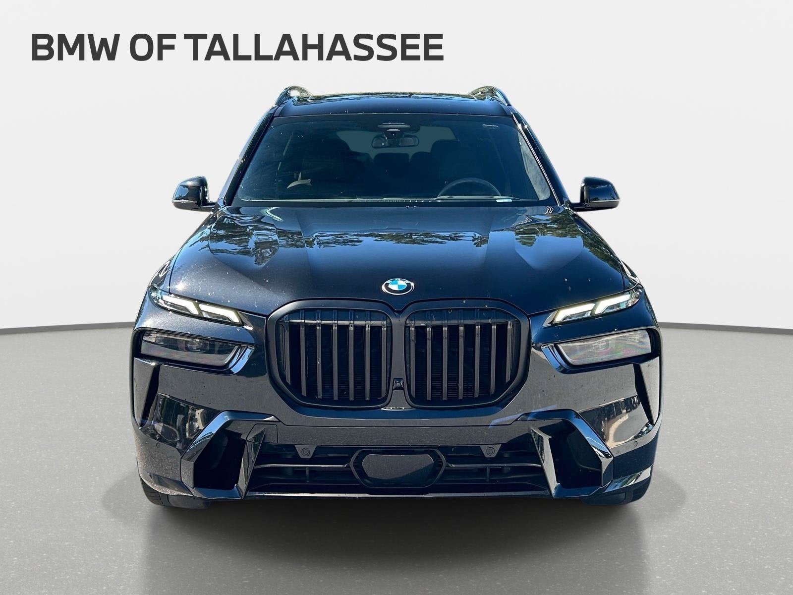 Used 2024 BMW X7 xDrive40i w/ Executive Package AWD/4WD image 2