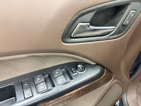 Certified 2021 GMC Canyon Denali image 23