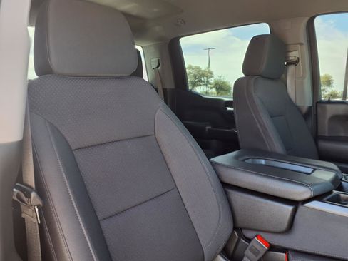 Used 2024 GMC Sierra 1500 Pro AWD/4WD image 12