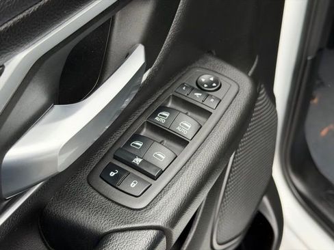 Certified 2022 RAM 1500 Big Horn AWD/4WD image 12