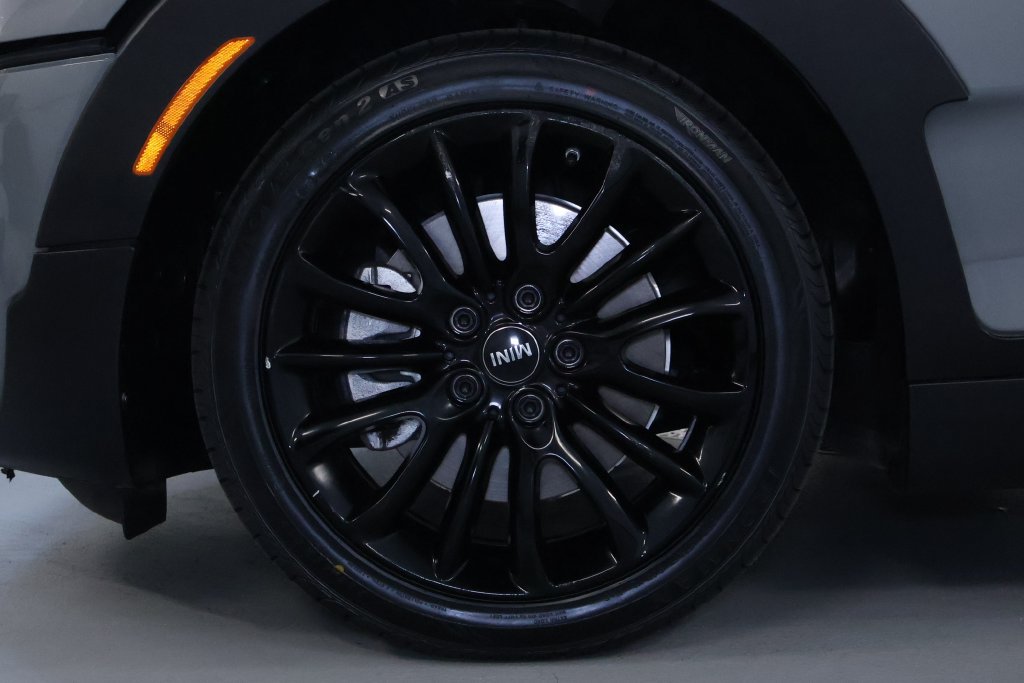 Used 2022 MINI Cooper Clubman S AWD/4WD image 34