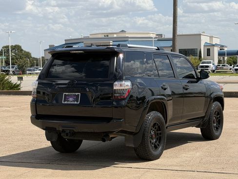 Used 2023 Toyota 4Runner SR5 Premium w/ Moonroof Package AWD/4WD image 4