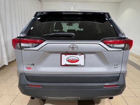 Certified 2025 Toyota RAV4 LE AWD/4WD image 4
