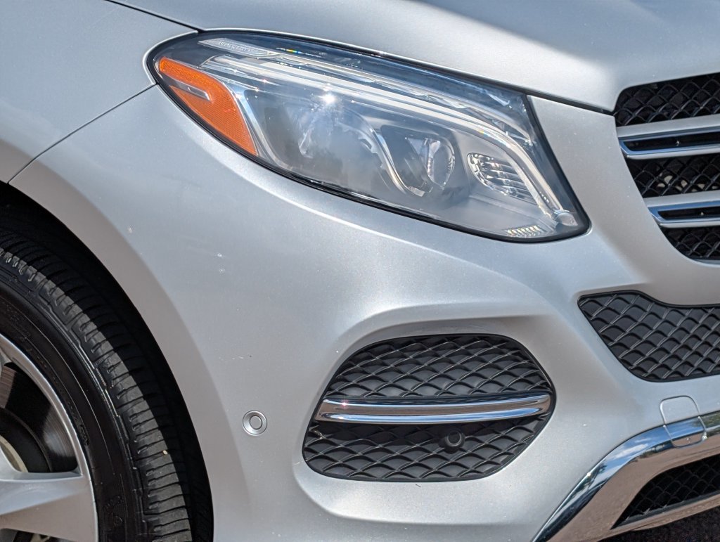 Used 2019 Mercedes-Benz GLE 400 4MATIC image 8