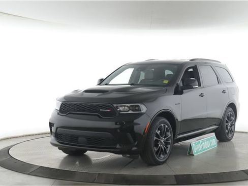Used 2025 Dodge Durango R/T w/ Blacktop Package AWD/4WD image 10