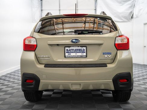 Used 2014 Subaru Crosstrek 2.0i Limited AWD/4WD image 6