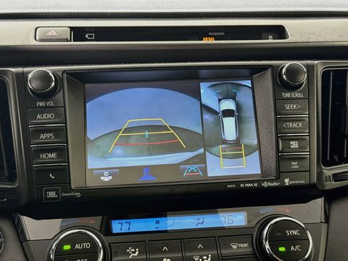 Used 2016 Toyota RAV4 SE w/ Advanced Technology Package AWD/4WD image 17