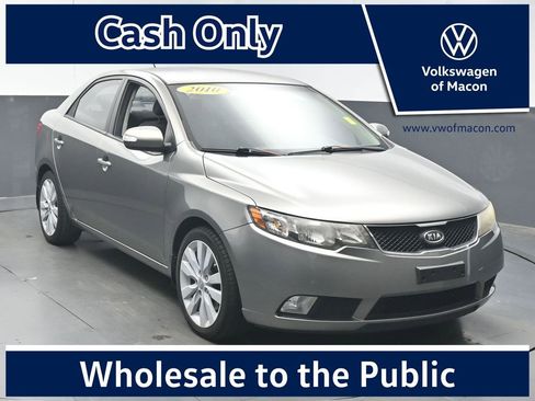 Used 2010 Kia Forte SX FWD image 1