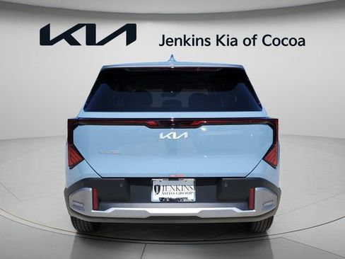 New 2027 Kia Seltos S FWD image 5