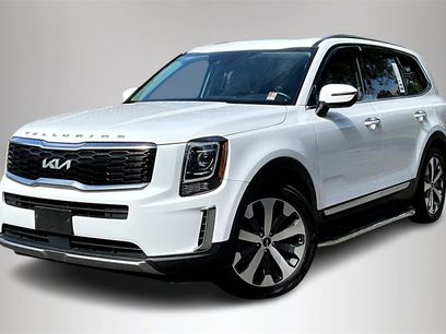 Used 2022 Kia Telluride S