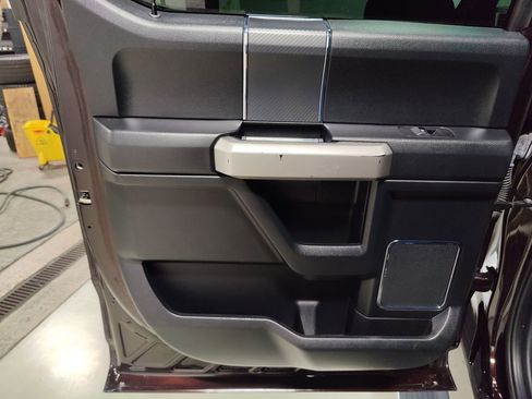 Used 2019 Ford F150 Lariat w/ Equipment Group 502A Luxury image 47