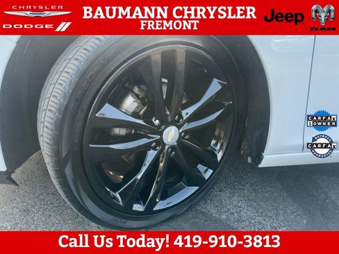 Used 2023 Chevrolet Malibu LT FWD image 24