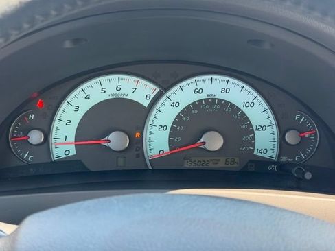 Used 2011 Toyota Camry SE FWD image 21