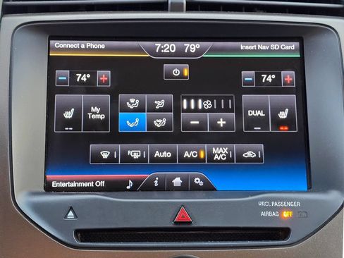 Used 2013 Ford Edge SEL AWD/4WD image 17
