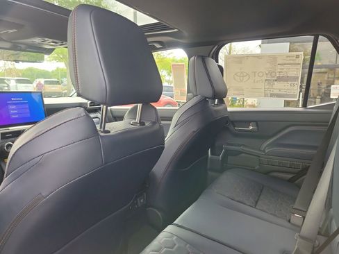 Used 2026 Toyota 4Runner 4WD image 25