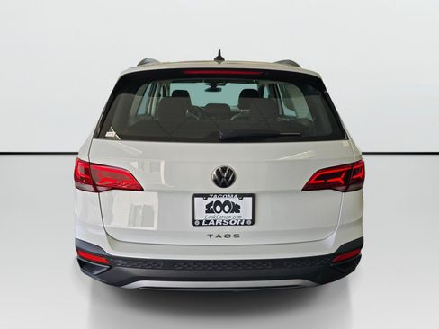 Used 2023 Volkswagen Taos S w/ Driver Assistance Package FWD image 4