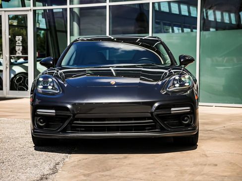 Used 2017 Porsche Panamera Turbo AWD/4WD image 4