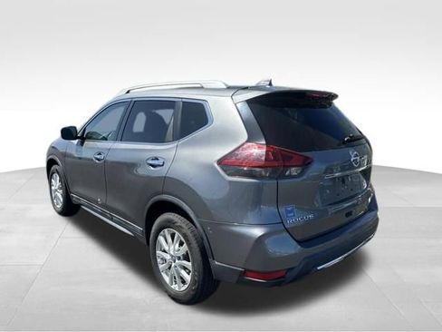 Used 2018 Nissan Rogue SV AWD/4WD image 5