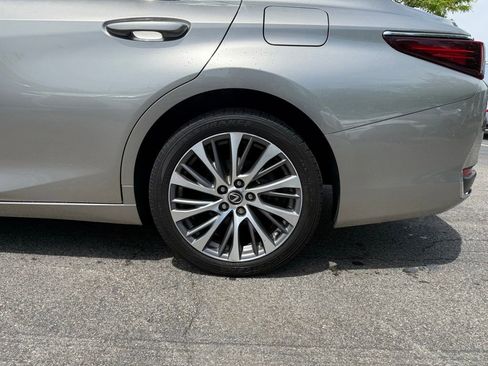 Used 2021 Lexus ES 250 w/ Premium Package AWD/4WD image 23