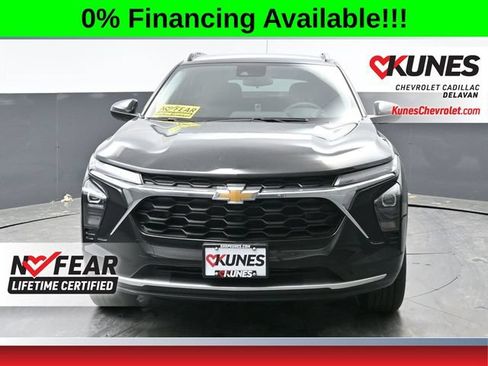 New 2026 Chevrolet Trax LT w/ Driver Confidence Package FWD image 6