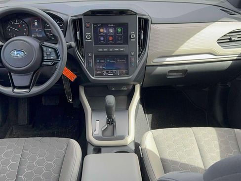 Certified 2025 Subaru Forester image 31