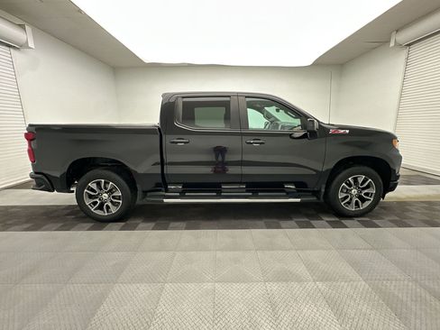Certified 2023 Chevrolet Silverado 1500 RST w/ Z71 Off-Road Package AWD/4WD image 8