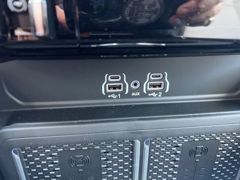 New 2026 RAM 3500 Laramie AWD/4WD image 21