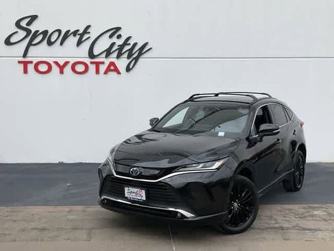 Certified 2024 Toyota Venza Nightshade AWD/4WD image 1