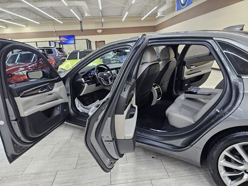 Used 2017 Cadillac CT6 Premium Luxury w/ Comfort Package image 16