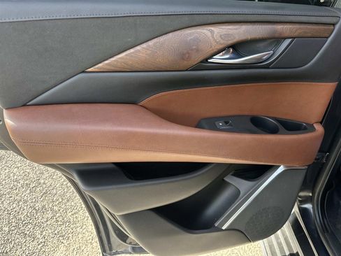 Used 2019 Cadillac Escalade Premium Luxury w/ LPO, Escalade Noir Package image 14