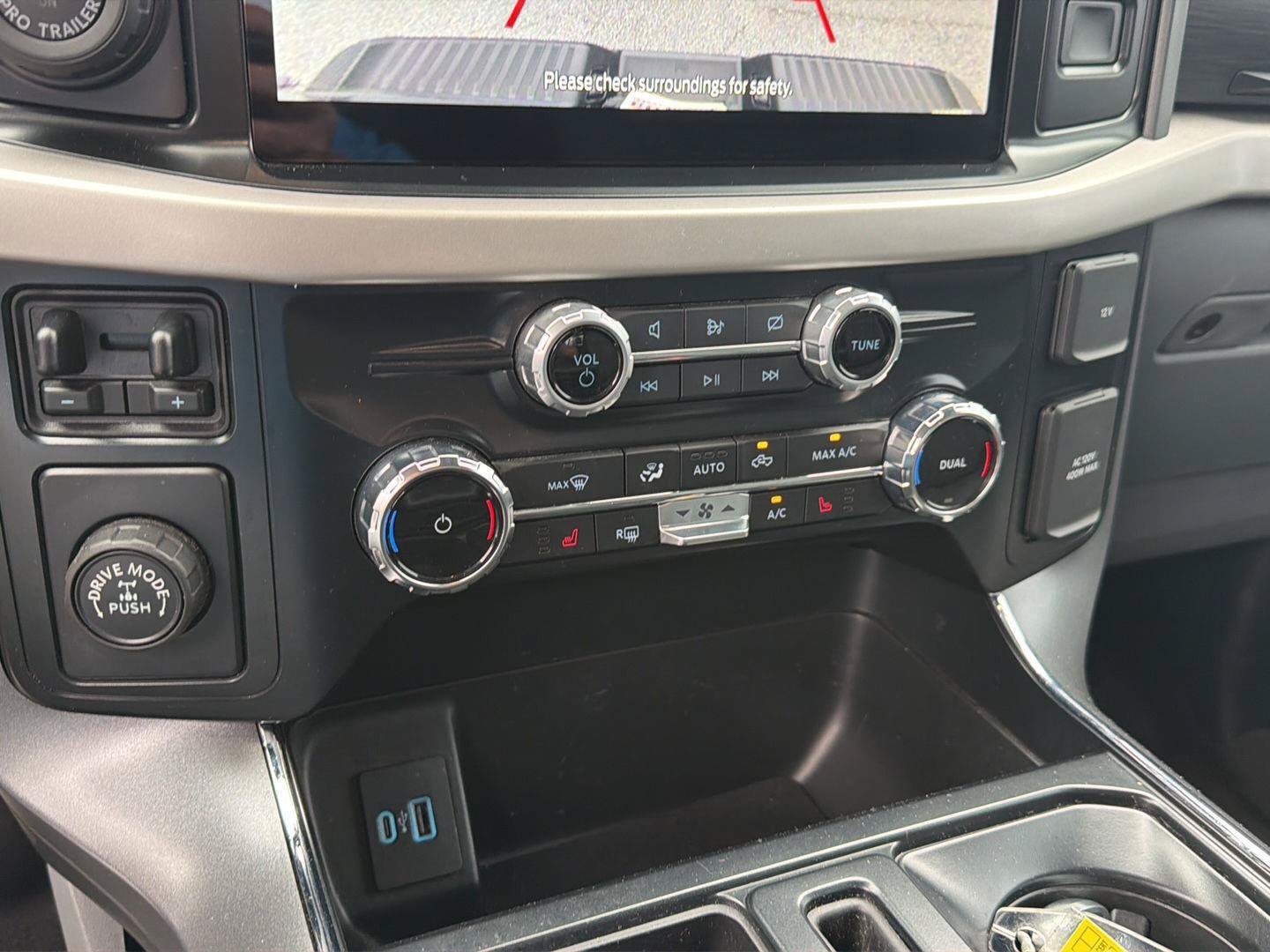 Used 2023 Ford F150 XLT w/ Equipment Group 302A High RWD image 27