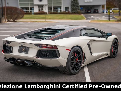 Used 2015 Lamborghini Aventador LP 700-4 image 6