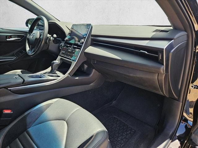 Used 2022 Toyota Avalon Touring w/ Advanced Safety Package FWD image 20