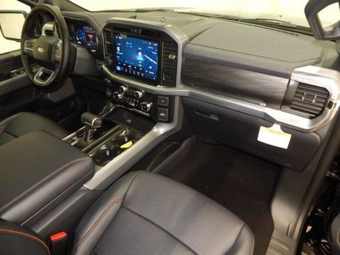 New 2025 Ford F150 Lariat w/ Equipment Group 501A Mid image 19