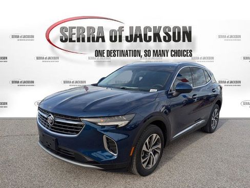 Used 2023 Buick Envision Essence image 10