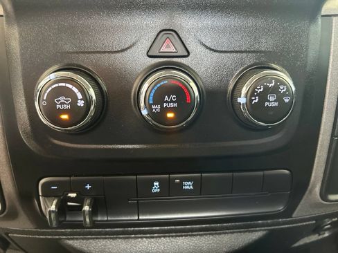 Used 2019 RAM 1500 Express RWD image 45