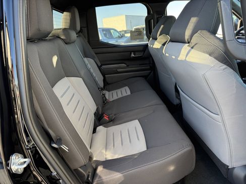 New 2025 Toyota Tacoma TRD Off-Road image 5