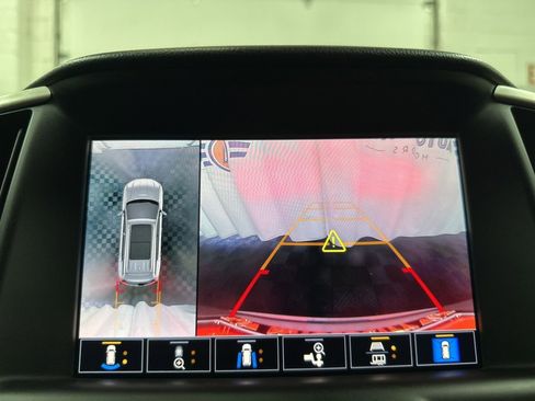 Used 2024 GMC Terrain Denali w/ Denali Premium Package image 28