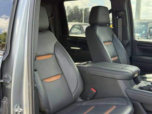 Used 2024 GMC Sierra 2500 AT4 w/ AT4 Premium Plus Package AWD/4WD image 23